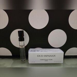 ✨️Dior Oud Ispahan SAMPLE✨️